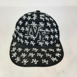 🔥New York NY Yankees Flat Bill Cap Hat Fitted Size Large Black White Embroidery